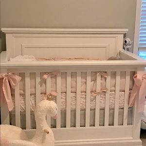 Monique Lhuillier Sateen Trim Bumper